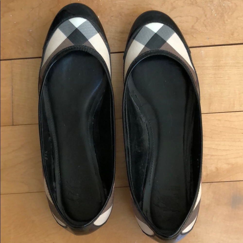 Burberry Patent Ballet Flats